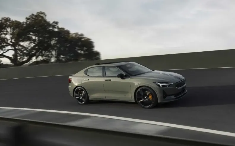 رؤية بولستار 2026: الأداء كركيزة استراتيجية