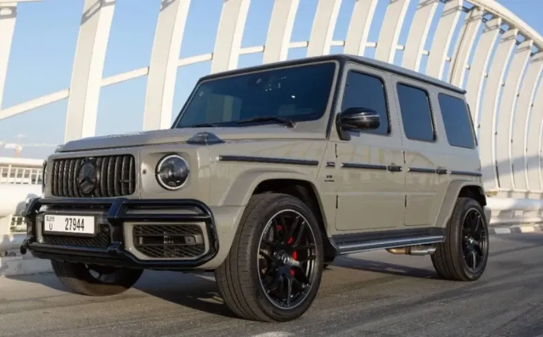 هيبة الحضور وسحر المغامرات الصحراوية