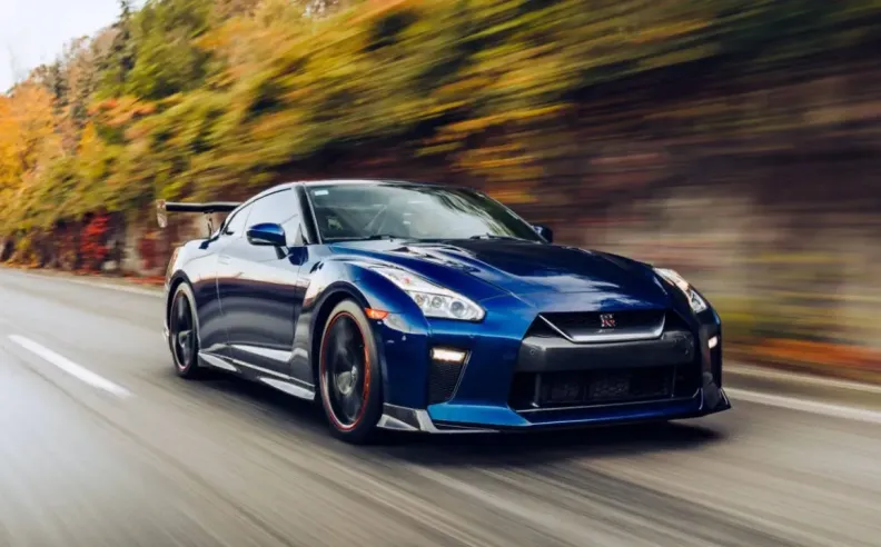 حرية الهواء الطلق وهدوء المحركات الكهربائية