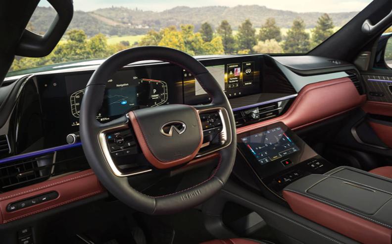 أنظمة السلامة المتقدمة في إنفينيتي QX80 وتطور مفهوم الفخامة