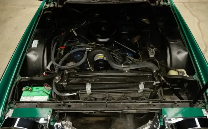 Big V8 Presence