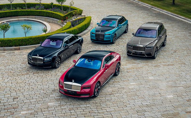 Rolls-Royce Extends Long-Standing Partnership with Chichester Festival Theatre