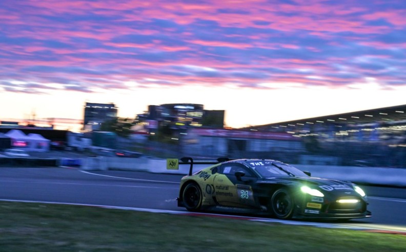 Aston Martin Claims Historic Nürburgring 24H Podium With Vantage GT3