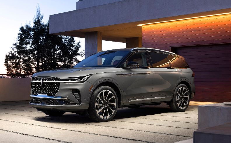 Why the Lincoln Nautilus Hybrid is the Smart Choice for Modern Luxury
