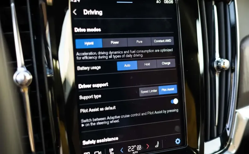 سر الخلطة الميكانيكية: التحول بين وضعي الحفظ والتلقائي Hold & Auto