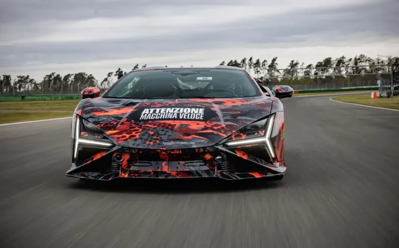 More Extreme Than the Standard Revuelto