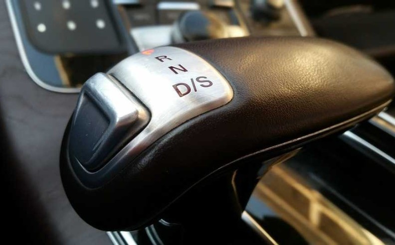 Why EVs Usually Need Only One Gear?