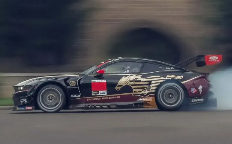 Historic Colors Return to the Mustang GT3