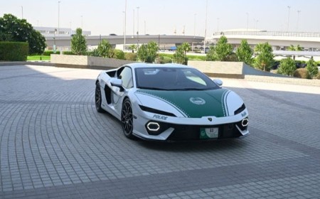 920 Horsepower Hybrid Lamborghini Joins Dubai Police Tourist Patrol Fleet