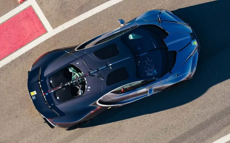 Bugatti V16 Could Get a Manual Gearbox for the Ultimate Driving Experience