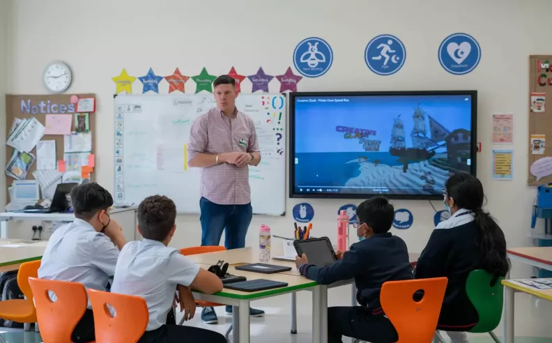 A unique opportunity to combine learning and gaming