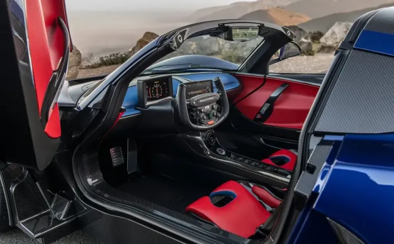 نسخ هينيسي فينوم F5 رودستر المحدودة