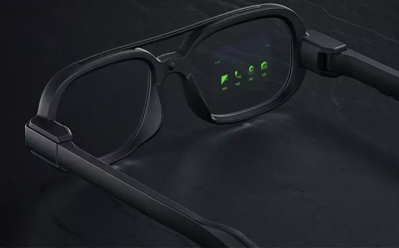 نظارات التعتيم التلقائي