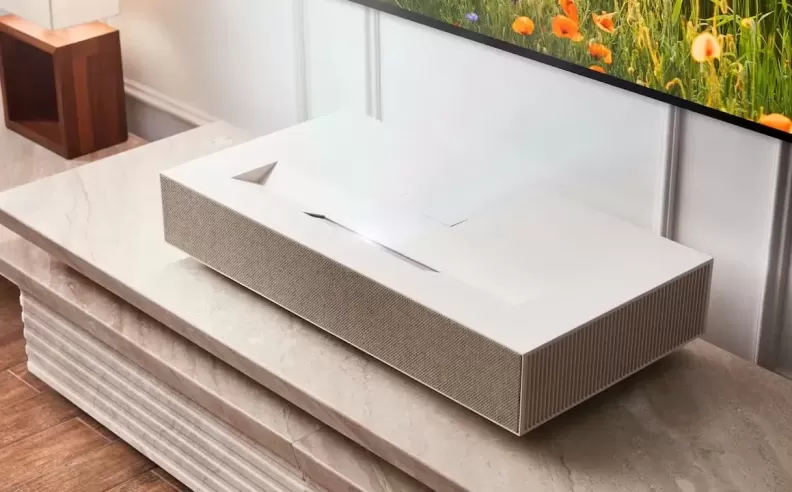 Cinema-Quality Brightness and Stunning Visuals