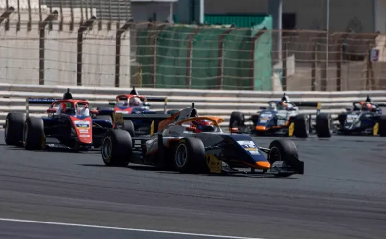 نبذة عن جيتي للإطارات