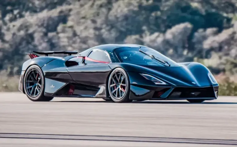 إس إس سي تواتارا: شيطان السرعة الأمريكي