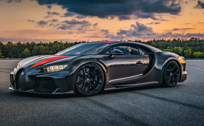 بوجاتي شيرون سوبر سبورت 300+: الهيمنة السائدة