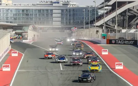 فريق المركز الميكانيكي للخليج العربي للسباقات يتعاون مع سيمبسون موتورسبورت استعداداً لموسم عام 2024 من سباقات هانكوك الشرق الأوسط