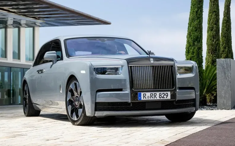 رولز رويس فانتوم