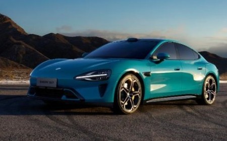 شاومي تكشف النقاب عن طراز SU7 وتقود مستقبل السيارات الكهربائية