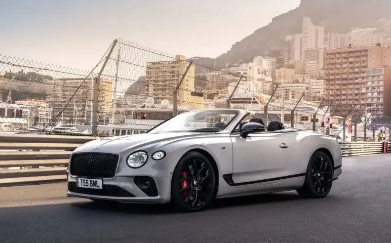 بنتلي كونتيننتال GT الكشف