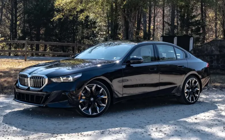 بي إم دبليو الفئة الخامسة - الترف والتكنولوجيا