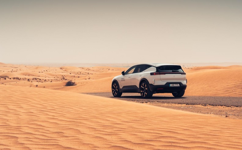  التقنيات المتقدمة والأداء الفائق في بولستار 3