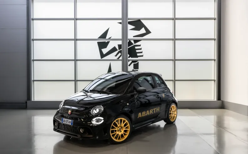 أداء استثنائي يحتفي بالتاريخ والمستقبل