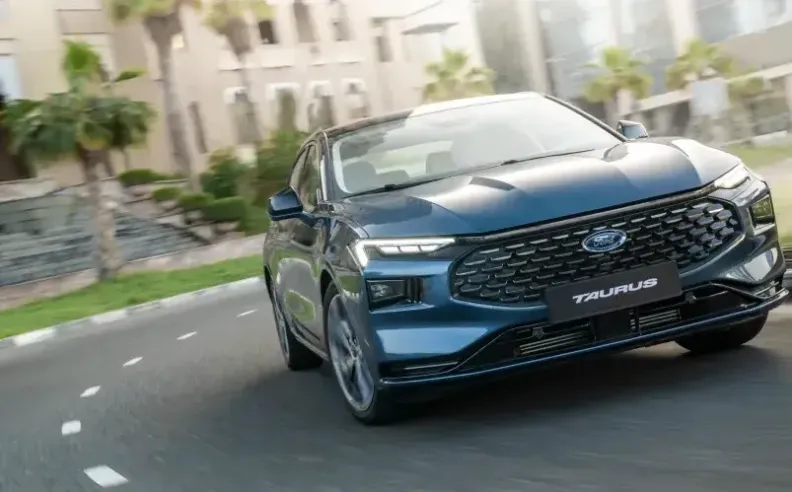 فورد توروس: الأناقة والأداء في حزمة واحدة