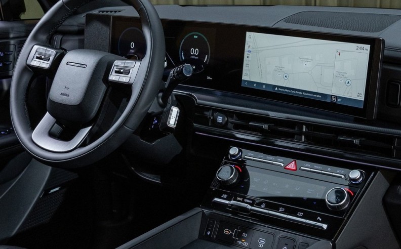 Proactive driver assistance and safety features provide the confidence to drive confidently