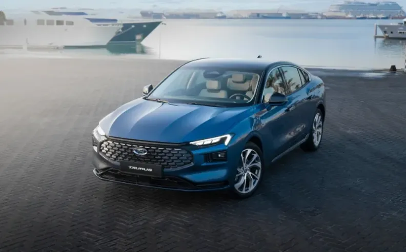 فورد توروس فئة أمبيانتي (القياسية)