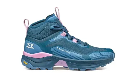 تسلق القمم بخفة: اكتشف جارمونت 9.81 إنغيج رفيقك الأمثل للهايكنج