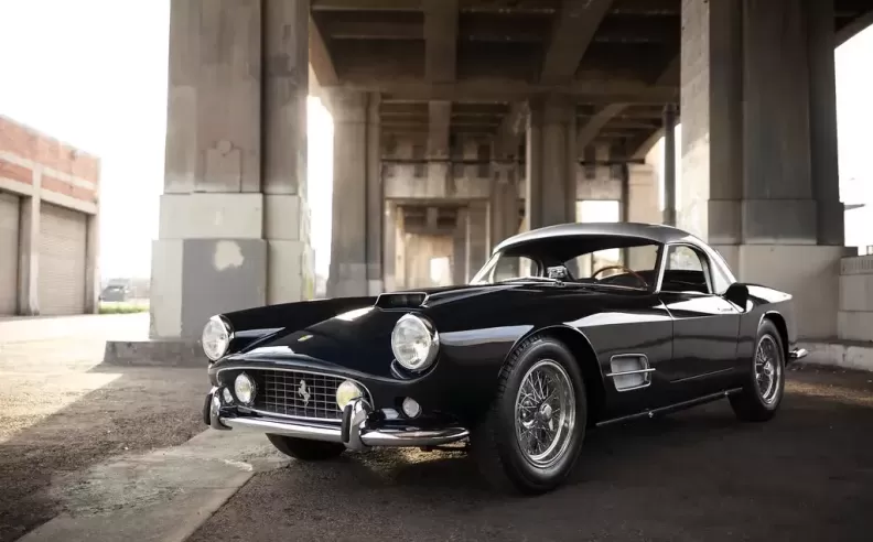 1959 Ferrari 250 GT LWB California Spider by Scaglietti