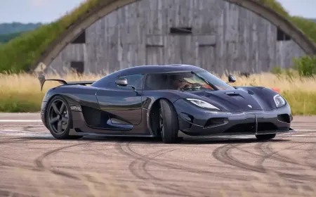 كوينيجسيج كيميرا: يدوية وهجينة ولكن ليس بالمعنى التقليدي