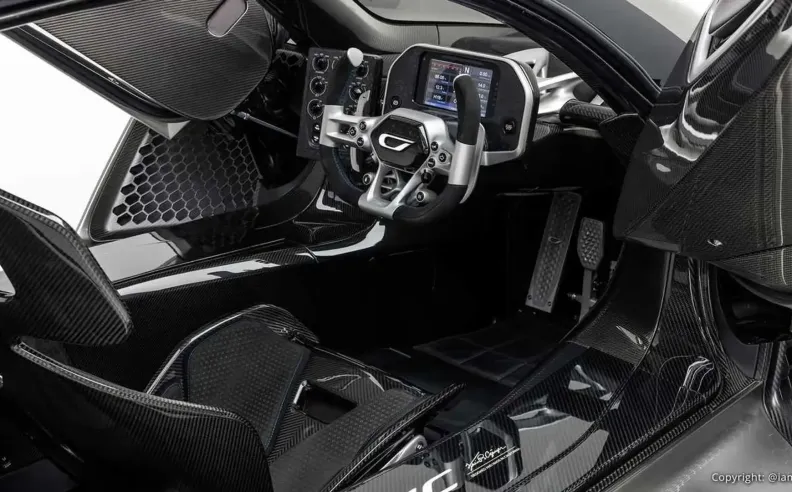 سي زنجر تحطم الأرقام القياسية