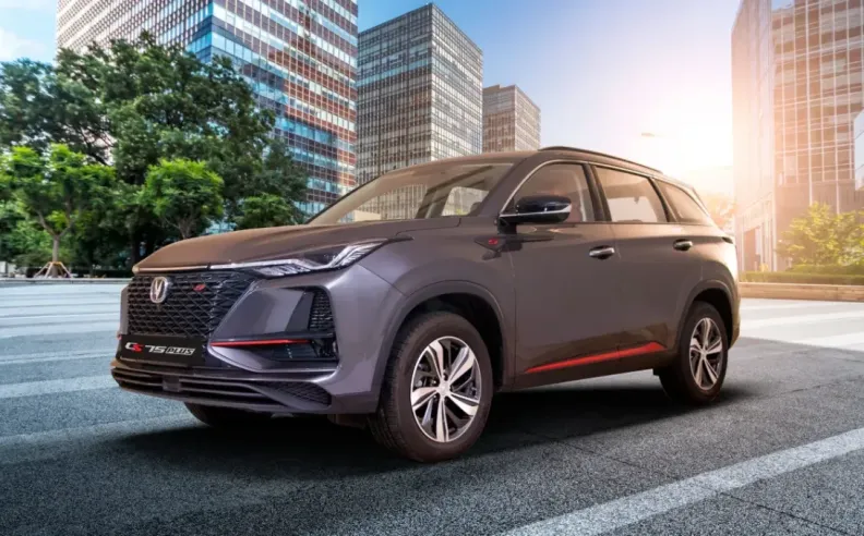 محرك نشيط مع ناقل حركة عالي الاستجابة