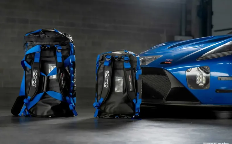  مجموعة معدات مازيراتي كورس ريبليكا