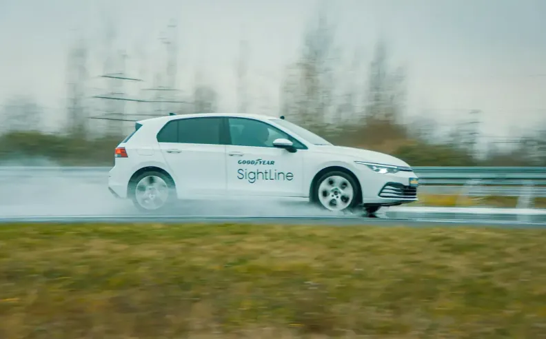 مراقبة الاحتكاك من أجل كبح دقيق