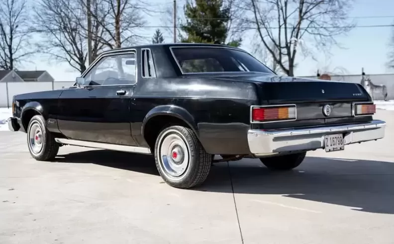 1978 Ford Granada Stand Out