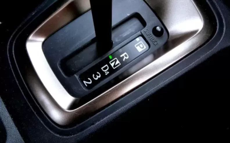 الأضرار الخفية لتبديل التروس بطريقة غير صحيحة