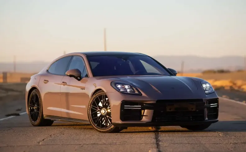 استمرار بورشه في إنتاج محركات الوقود