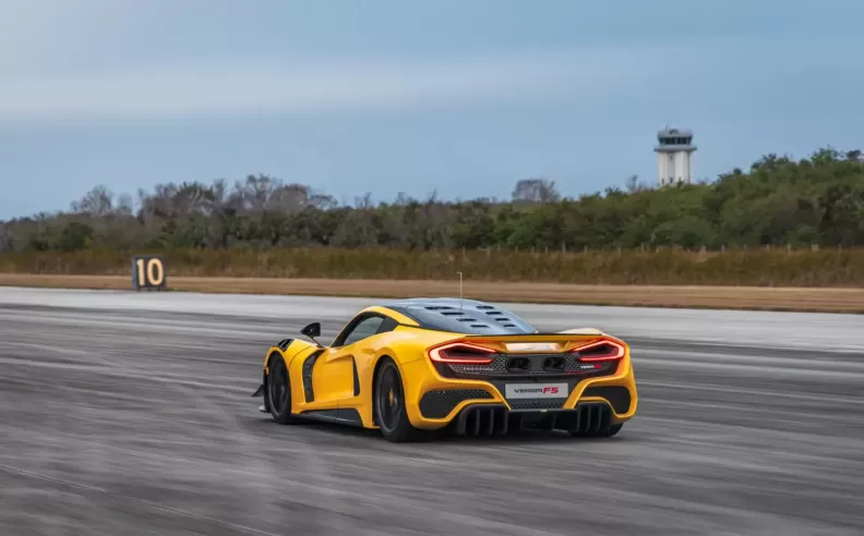 Luxury Meets Performance: Touring Comfort in the Venom F5