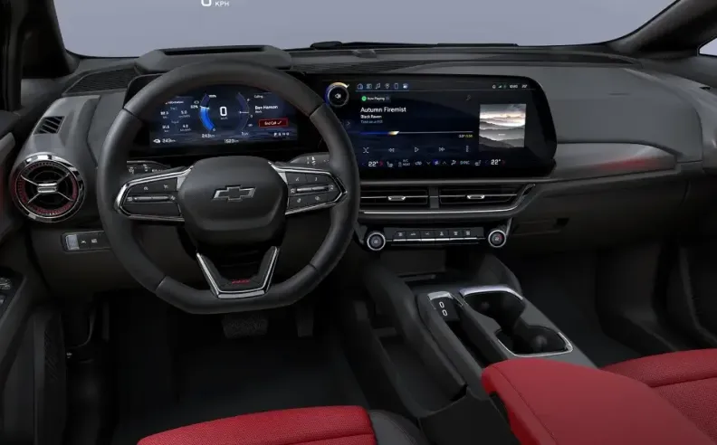 تقنيات ذكية واتصال متكامل في اكوينوكس EV