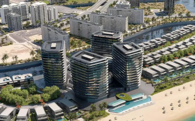 أبراج فاخرة وفيلات تطل على البحر: حياة استثنائية على كل المستويات