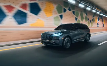 القيمة المضافة لمستوى التجهيز: كيف تُسهم لمسات بريزيدنشال في تعزيز مكانة لينكون أفياتور الفخمة؟