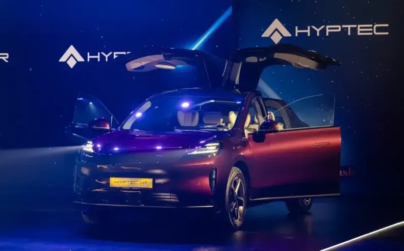 هايبتك إس إس آر: نقلة نوعية في عالم السيارات الكهربائية الرياضية