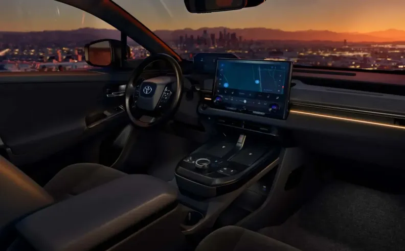 مقصورة ذكية وتقنيات أمان شاملة