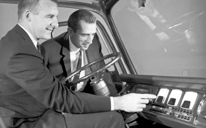 من تجربة أولى إلى التزام مستمر