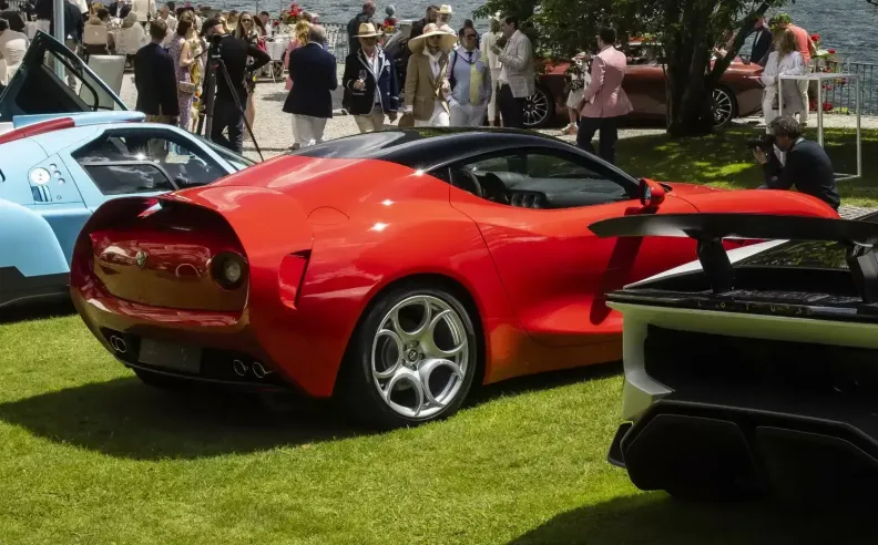 سيارة بروح السباقات وتصميم لم تراه من قبل