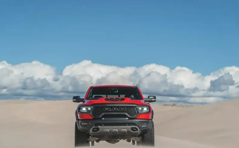 تلميحات غامضة واحتمالات مثيرة